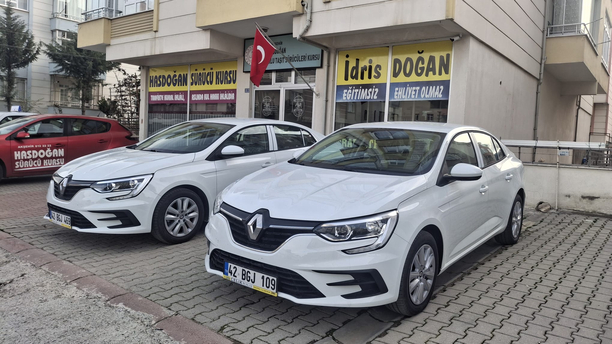 RENAULT MEGANE 4